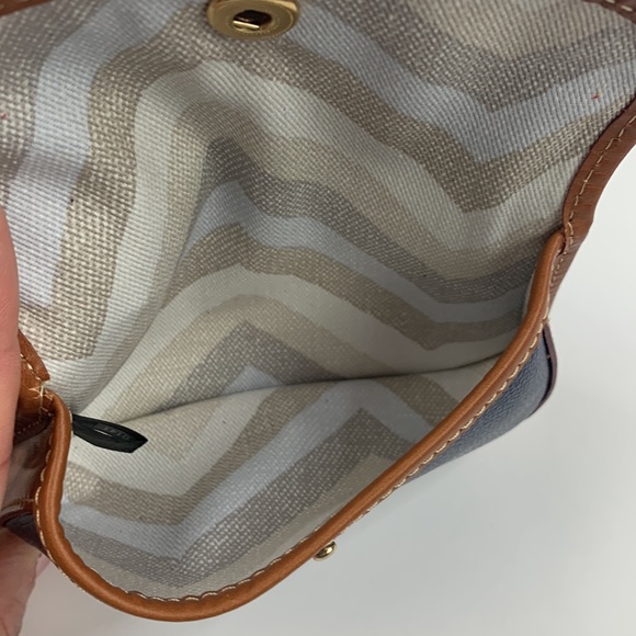 Dooney & Bourke Wristlet and Keychain Set Navy blue & Gold - Picture 7 of 10